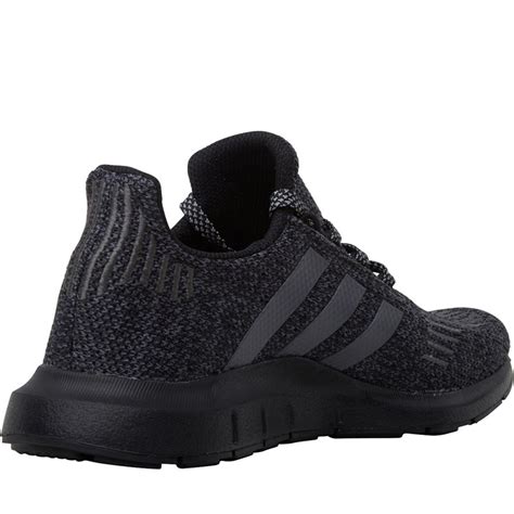 adidas swift run zwart heren